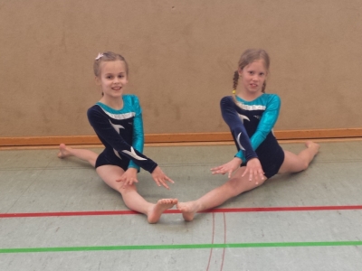 Bezirks-Cup_2015_Maibritt_und_Leonie_small.jpg